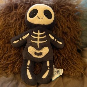 Jellycat Skeleton Bob Plush – New with Tags – 13″ Amuseables Halloween Soft Toy